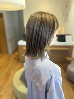 イデア 研究学園店(idea) 筋感たっぷりコントラストデザイン