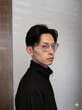 ワンワンオー バーバーショップ コンチネンタル(@110 BARBER SHOP continental) センターパート