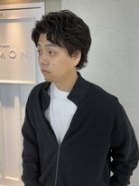 カモン(CAMON)&nbsp;30代メンズ人気◎無造作センターパートパーマ