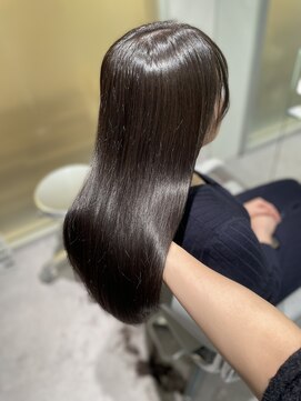ユニック ウメダ(unique UMEDA) グレージュ/暗め/20代30代人気カラー×髪質改善トリートメント