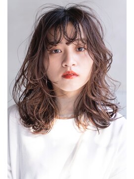 エイミー(Aimee) Aimee 町田カーリーミディ×マットベージュ