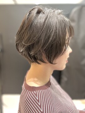 ジエクト 本店(The Ect) ミニマルボブボブレイヤーインナーグリーン