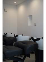 ゆったりとしたシャンプー台