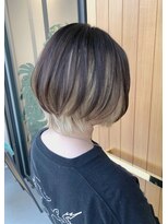 シャメル(Chamel)&nbsp;個性が光るウルフボブ◇前下がり◇