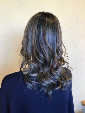 オッジ 箕郷店(Oggi) ハイライトカラー