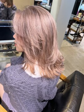 トレス(TRESS) 外ハネレイヤー　ハイトーンカラー　ブラウンベージュ