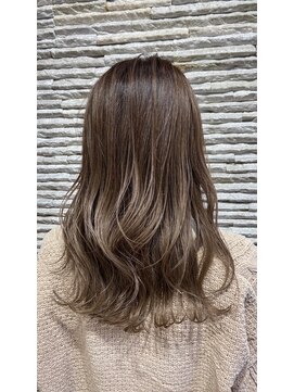 ビス フルール 日暮里店(Vis fleur) ナチュラルベージュ/オリーブベージュ