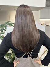 Aujuaトリートメントはお客様1人1人の髪質に合わせて選択できる業界最高級オーダートリートメント［錦糸町