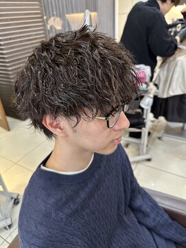 フォルテ 草薙店 forte草薙【シャドウ波巻きパーマ】池田健人