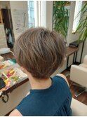 ショートヘア