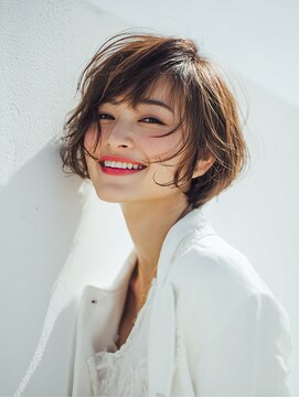 ヒマル 学芸大学(Himaru) 大人女性/ヘアセット黒髪/ボブルフ/ネビージュ/ショートボブ