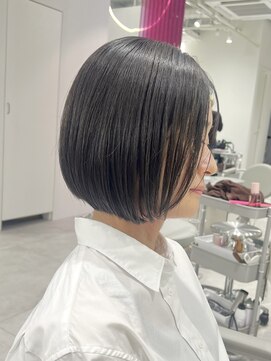 ソト 銀座(soto.) ミディアムヘア/暗めカラー/グランマッシュ/大人ボブ/銀座