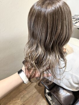 リライズ(RE.rise) 透明感カラー