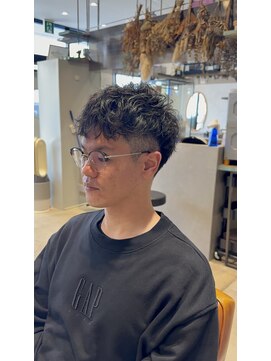 クルニエ(crenier) ショートパーマ