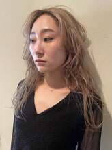 【honoka】大きく変えたくないけど雰囲気を変えたい、そんな方に向けて“ちょうどいい今っぽさ”を提案