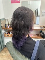 スリー(THREE)&nbsp;【インナーカラー】軽やかウルフレイヤー小顔見せ