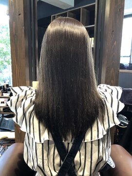 レパーン(Lepa) モノクローム