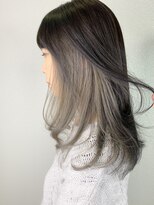 エレン バイ アルティナ(Ellen by artina)&nbsp;レイヤードカラー×シルバーアッシュ【Ellen新宿】