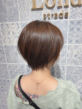 ロンド ストラーダ 心斎橋(Lond strada) ショート×ハイライト白髪ぼかし×マチルダボブ[心斎橋]