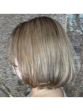 ジュエル(JEWEL) ダブルカラー ミルクティーベージュ