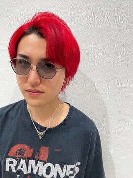 オーシャントーキョー 仙台(OCEAN TOKYO) ナチュラルセンターパートサラッと赤髪レッドブリーチ