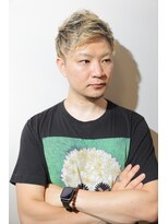 ラヴィニュースタンダードバーバーハナレ 新宿(LAVIE) アップバングショート