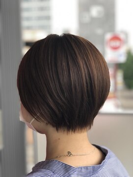 フェニーチェ オン ザ ビーチ(FENICE on the beach) ショートボブ#髪質改善#髪質改善カラー#前髪#韓国