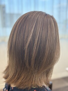 アーサス ヘアー デザイン 新潟駅南店(Ursus hair Design) 白髪ぼかし×ベージュ