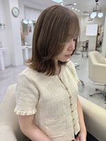 ロマーリ(LOMARLIE)&nbsp;韓国風ボブ×ミルクティーべージュ