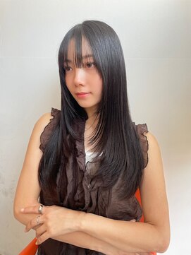 レイヤーカット/顔周りレイヤー/韓国風/小顔カット/艶ストレート