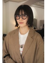 シー(thee) レイヤーボブ
