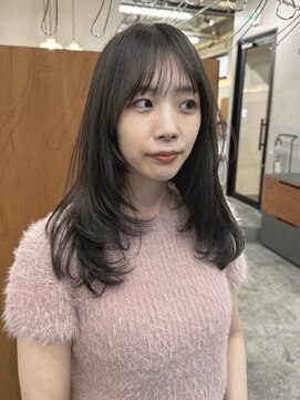 ニール 名古屋 伏見 丸の内(NEELU) レイヤー×グレージュ