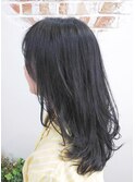 暗髪スタイル