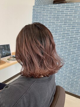 マンタップヘアー(Man Tap Hair) ピンクベージュグラデーション切りっぱなしボブ