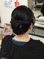 フラワー(Flower)&nbsp;シニヨンヘア♪