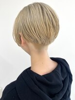 ヒビカ(HIBIKA)&nbsp;刈り上げ×ハイトーンカラー