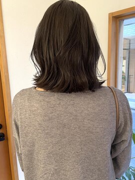 ニア 清澄白河(nir) 〈清澄白河 半個室〉切りっぱなし/オリーブブラウン