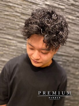 プレミアムバーバー 表参道店(PREMIUM BARBER produce by HIRO GINZA) パーマスタイル