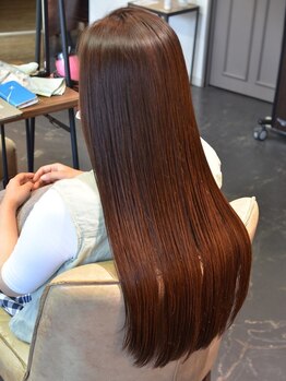potamuの特殊技術”ぷるりんトリートメント”きれいな髪をキープで魅力的なヘアスタイルに♪