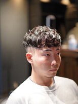 キングスマントーキョー 府中店(KINGSMAN TOKYO)&nbsp;ツーブロックマッシュ/波巻き/ハイライト/束感<理容室><府中駅>