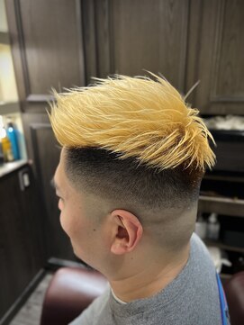 バレス 田町(BALES) スキンフェードジェットモヒカン