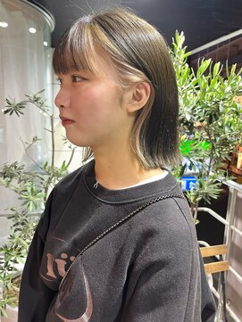 ヘアーアンドメイク ビス(HAIR&MAKE bis) フェイスフレーミングでミルクティーベージュ(黒田亜紗美)