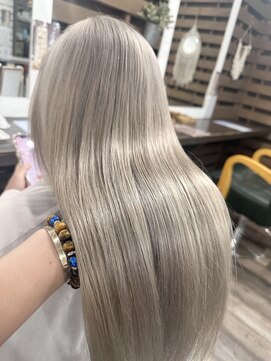 ココテラス(coco terrace) ブリーチ/ケアブリーチ/ホワイトシルバー/髪質改善