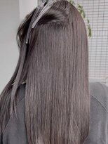エクラート リラ 立川店(ECLART lilas.) 地毛風ストレート× グレージュ
