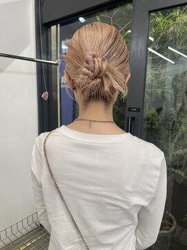 エルメ クラマエ(Elme) ハイトーン×タイトヘア