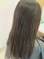 ウイバイファースト(u'i by first)&nbsp;うねりを抑える柔らかストレート