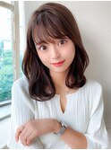 大人かわいい外ハネセミロング × ミルクティーベージュ【浦和】