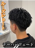 刈り上げセンターパート/波巻きツイストスパイラル/大阪