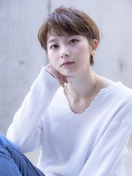 エイミー(Aimee) Aimee シアーベージュ×ナチュラルショート