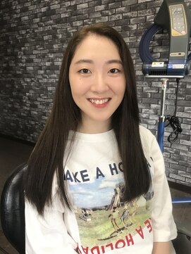 美容室 ラヴィエ コンサバストレート